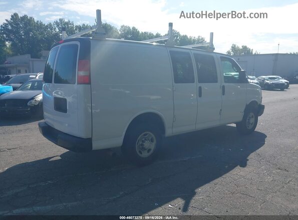 1GCWGAFP4K1255537 2019 CHEVROLET EXPRESS White Tył prawy