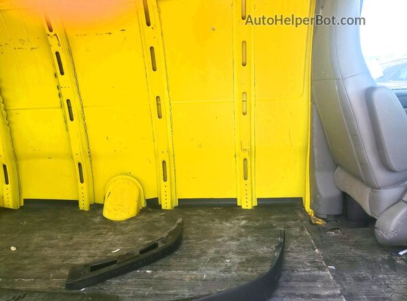 1GCWGBFP2S1175966 2025 CHEVROLET EXPRESS Yellow Rear seats view