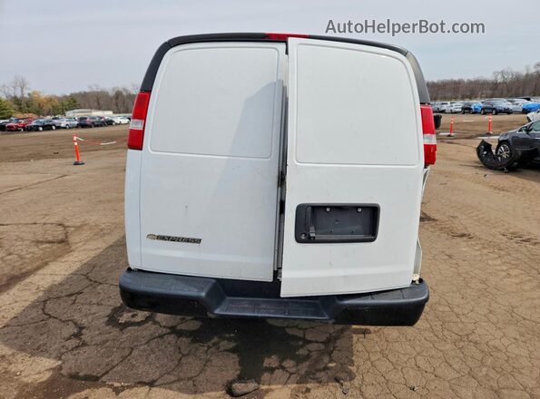 1GCWGBFP9K1351220 2019 CHEVROLET EXPRESS White Widok z tyłu