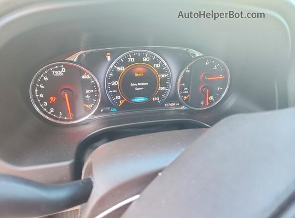1GKKNPLS7JZ180806 2018 GMC ACADIA Бордовый Вид щитка приборов
