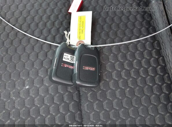 1GKKNRLA2KZ286293 2019 GMC ACADIA Silver Вид панелі приладів