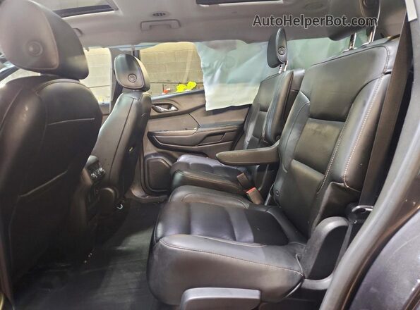 1GKKNWLSXJZ155215 2018 GMC ACADIA Угольный Вид задней части салона