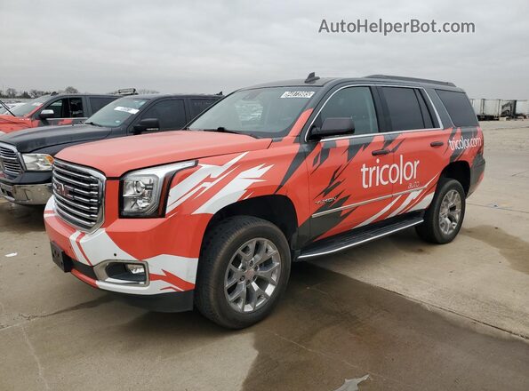 1GKS1BKC9HR346388 2017 GMC YUKON Black Widok wnętrza 360 stopni