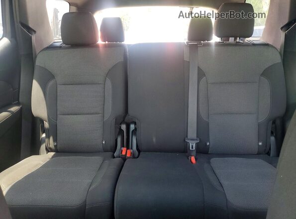 1GNERGKW6PJ147585 2023 CHEVROLET TRAVERSE Белый Вид задних сидений