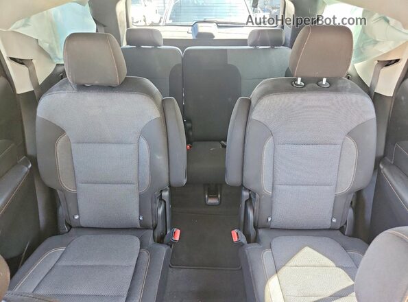 1GNEVGKW2MJ110685 2021 CHEVROLET TRAVERSE Gray Vista de los asientos traseros