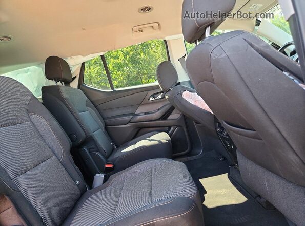 1GNEVGKW2MJ110685 2021 CHEVROLET TRAVERSE Gray Vista interior trasera