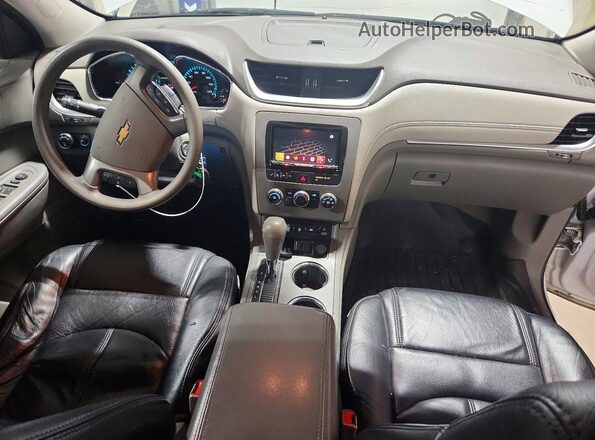 1GNKVFED8GJ347192 2016 CHEVROLET TRAVERSE White Dashboard view