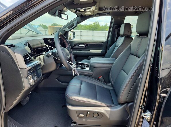 1GNS6EKD0TR242556 2026 CHEVROLET SUBURBAN Black Widok wnętrza z przodu