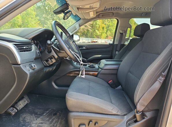 1GNSCAKC7HR401802 2017 CHEVROLET TAHOE Silver Вид салону спереду