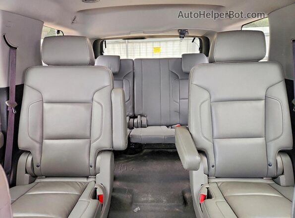 1GNSCBKC7HR208815 2017 CHEVROLET TAHOE Silver Հետևի նստատեղերի տեսք
