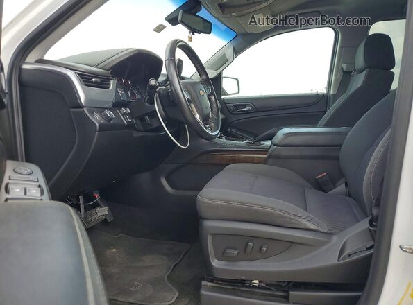 1GNSCGKC7JR155939 2018 CHEVROLET SUBURBAN White Front interior view