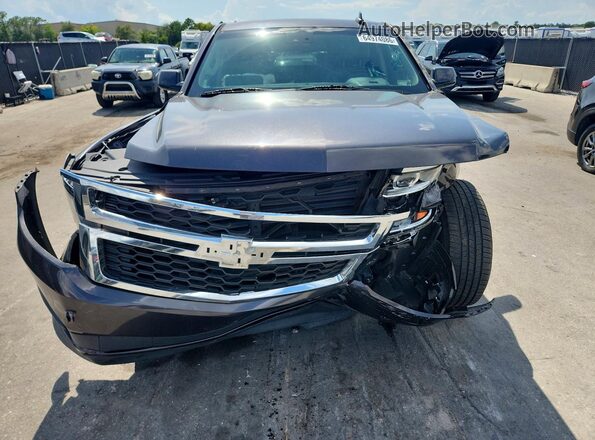 1GNSCHKC7JR257229 2018 CHEVROLET SUBURBAN Gray Вид спереду
