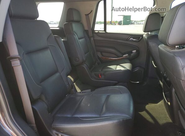 1GNSKCKJ7JR288095 2018 CHEVROLET TAHOE Gray Vista interior trasera