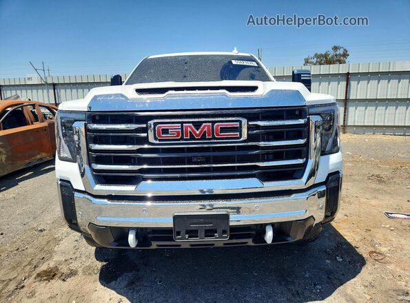 1GT4UNE74SF139749 2025 GMC SIERRA White Vista frontal