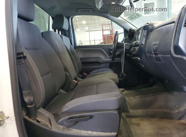 1GTN1LEC0JZ901535 2018 GMC SIERRA White უკანა სავარძლების ხედი