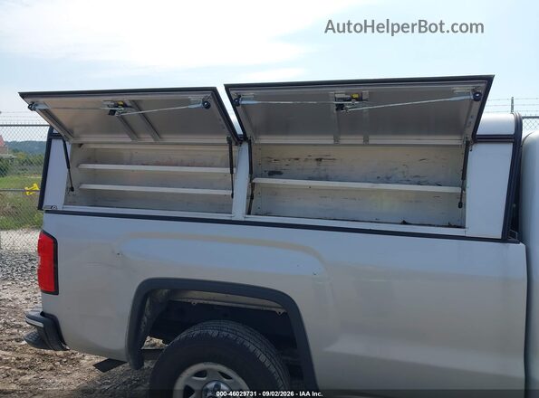 1GTN2LEC9JZ212865 2018 GMC SIERRA Silver VIN კოდის სტიკერის ხედი