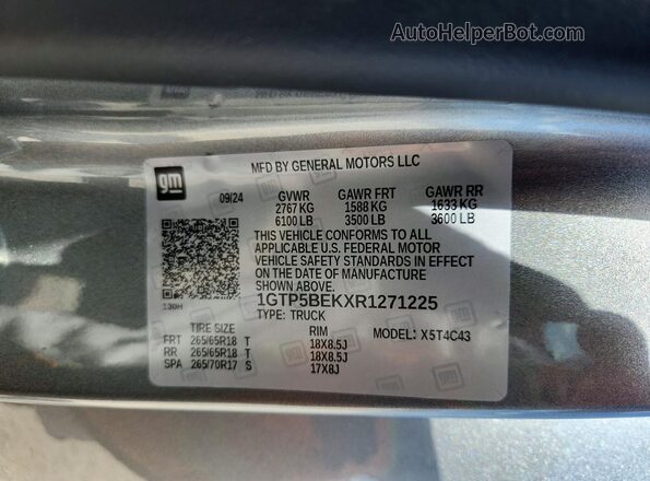 1GTP5BEKXR1271225 2024 GMC CANYON Silver Widok komory silnika