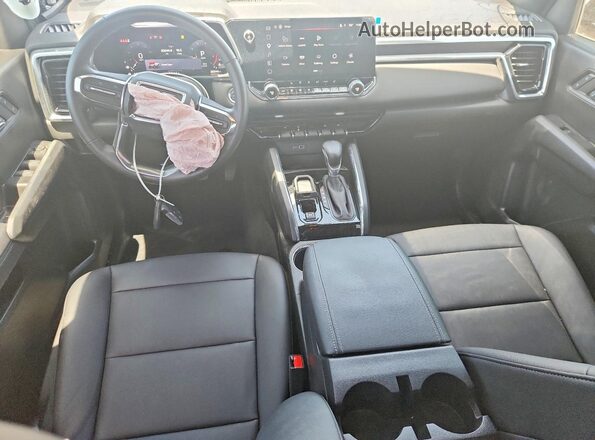 1GTP5BEKXR1271225 2024 GMC CANYON Silver Widok deski rozdzielczej