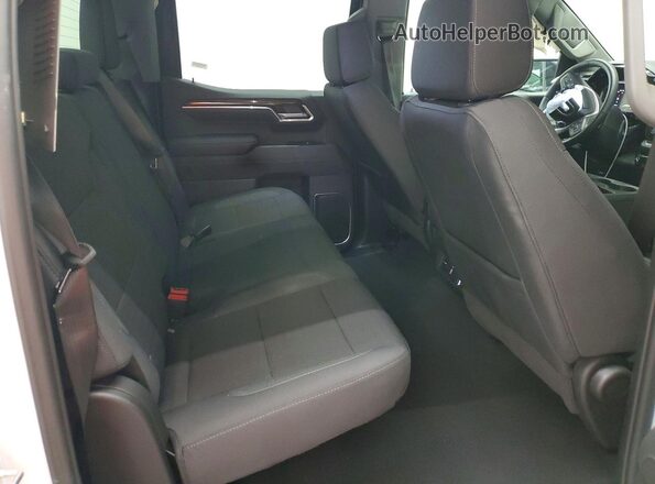 1GTPHBEK5TZ335042 2026 GMC SIERRA White Widok tylnych siedzeń