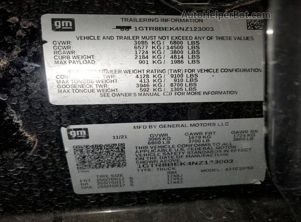 1GTR8BEK4NZ123003 2022 GMC SIERRA Black Vista del compartimento del motor