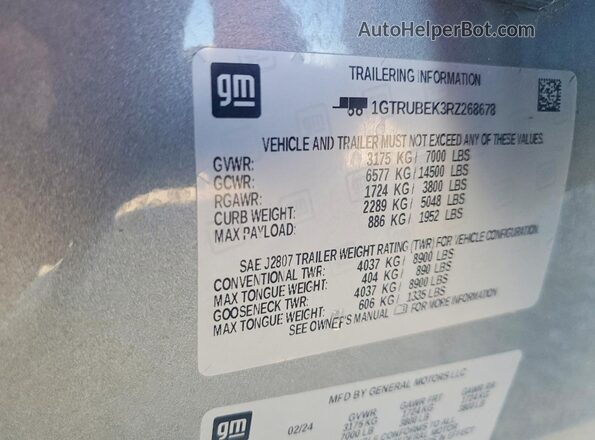 1GTRUBEK3RZ268678 2024 GMC SIERRA Gray Widok komory silnika