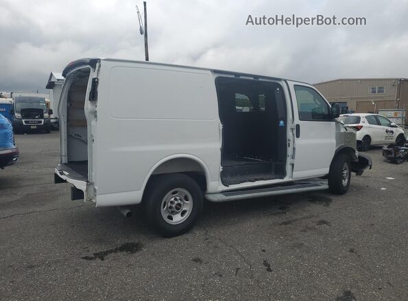 1GTW7AFP2S1252099 2025 GMC SAVANA White 