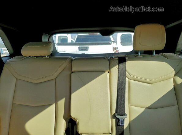 1GYKNARS0JZ192189 2018 CADILLAC XT5 Black Rear seats view