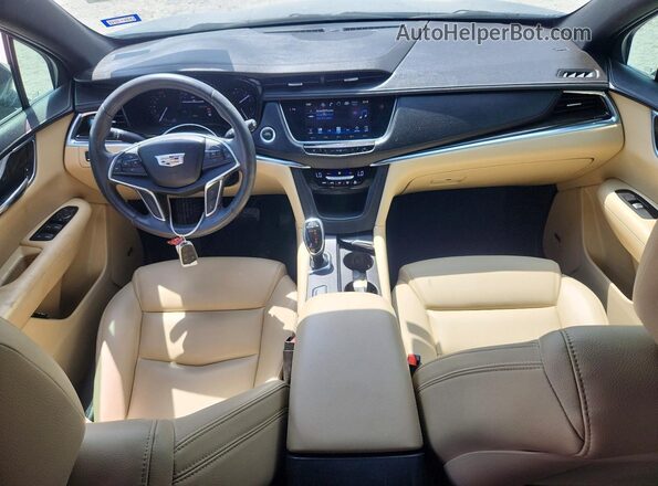 1GYKNARS2HZ268540 2017 CADILLAC XT5 Blue Вид панелі приладів