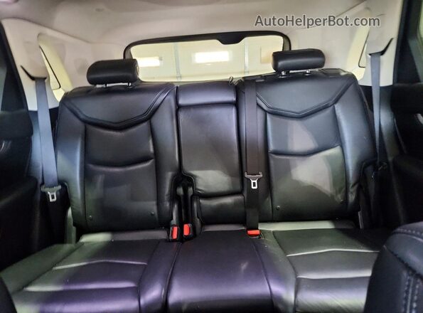 1GYKNDRS3HZ298034 2017 CADILLAC XT5 Black Հետևի նստատեղերի տեսք