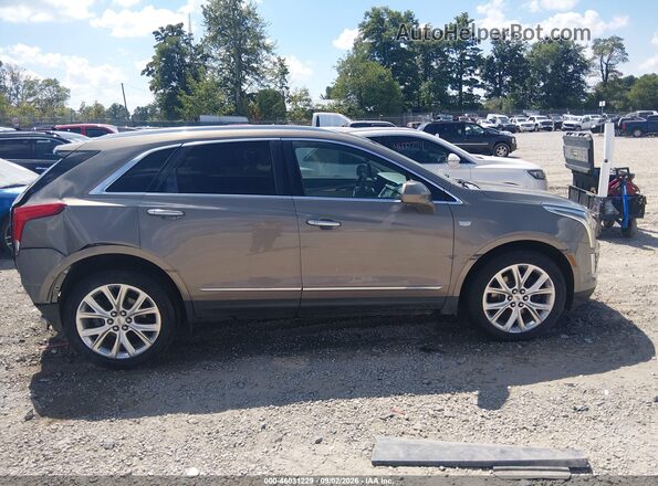 1GYKNDRSXHZ247307 2017 CADILLAC XT5 Brown უკანა სალონის ხედი