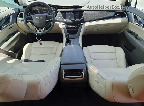 1GYKPCRS8PZ208928 2023 CADILLAC XT6 White Vista del salpicadero