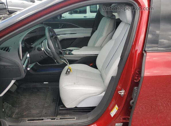 1GYKPYRKXSZ310964 2025 CADILLAC OTHER Red Vista interior delantera