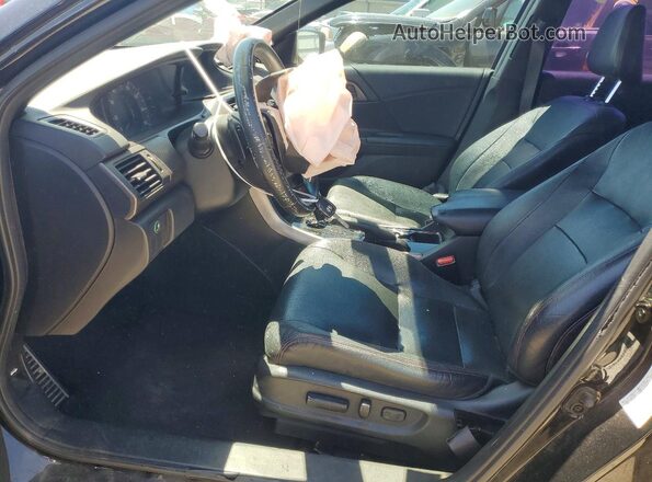 1HGCR2F12HA074106 2017 HONDA ACCORD Черный Вид салона спереди