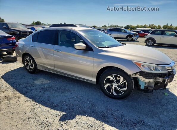 1HGCR2F30HA110618 2017 HONDA ACCORD Gold Передня права чверть