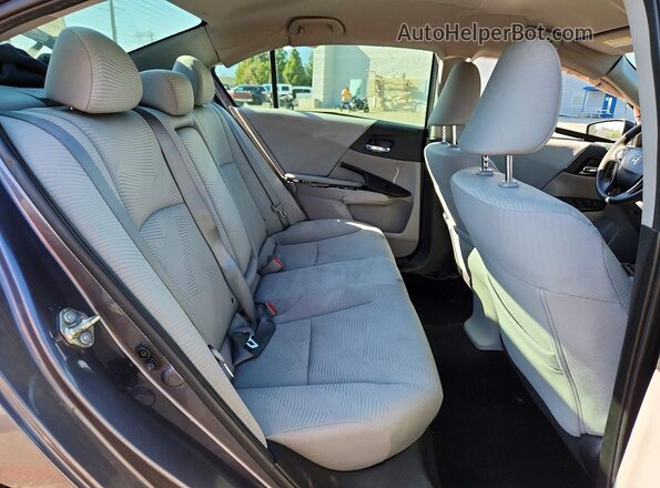 1HGCR2F30HA276072 2017 HONDA ACCORD Gray Widok tylnych siedzeń