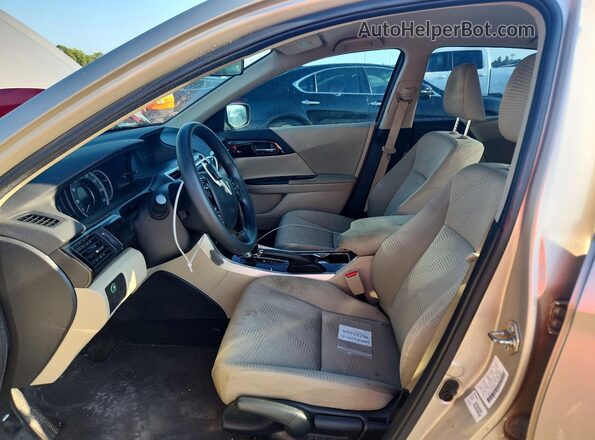 1HGCR2F32HA156726 2017 HONDA ACCORD Желто-коричневый Вид салона спереди