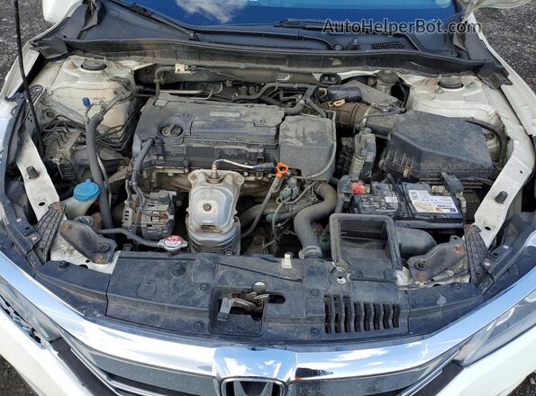 1HGCR2F35HA112137 2017 HONDA ACCORD White უკანა სალონის ხედი