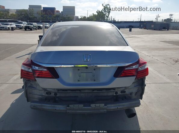1HGCR2F36HA067208 2017 HONDA ACCORD Silver 