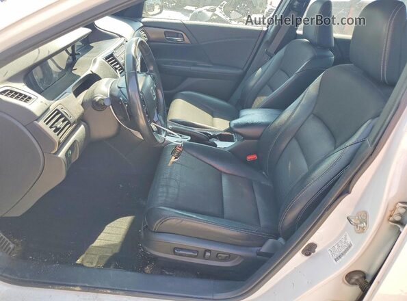 1HGCR2F50GA165733 2016 HONDA ACCORD White Vista interior delantera