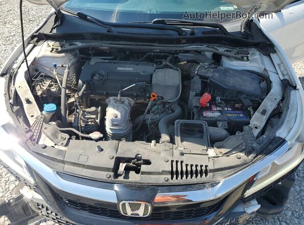 1HGCR2F50GA165733 2016 HONDA ACCORD White Vista interior trasera