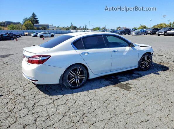 1HGCR2F52HA076456 2017 HONDA ACCORD White Rear right