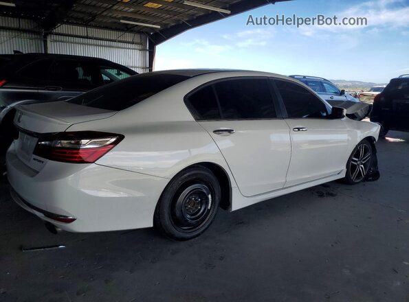 1HGCR2F54HA070285 2017 HONDA ACCORD White Задня права чверть
