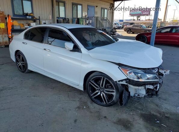 1HGCR2F56HA107384 2017 HONDA ACCORD White Передня права чверть