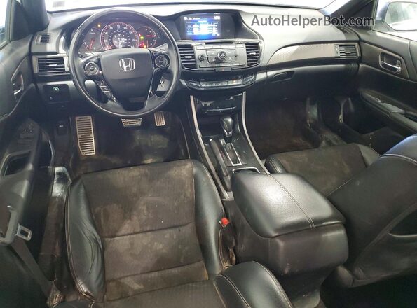 1HGCR2F57HA181106 2017 HONDA ACCORD White Widok deski rozdzielczej