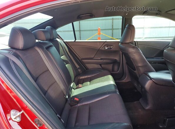 1HGCR2F5XHA048825 2017 HONDA ACCORD Красный Вид задних сидений