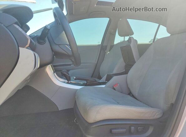 1HGCR2F73HA244638 2017 HONDA ACCORD Silver Widok wnętrza z przodu