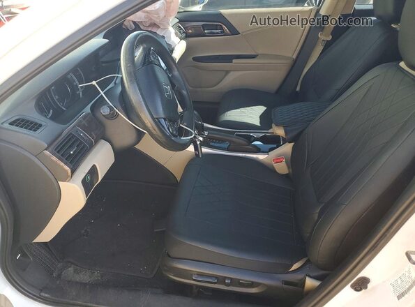 1HGCR2F77GA116465 2016 HONDA ACCORD White Front interior view