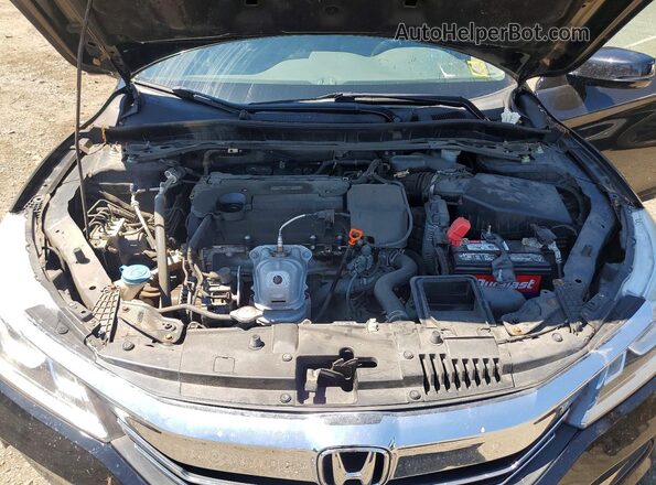 1HGCR2F7XHA159599 2017 HONDA ACCORD Черный Вид задней части салона