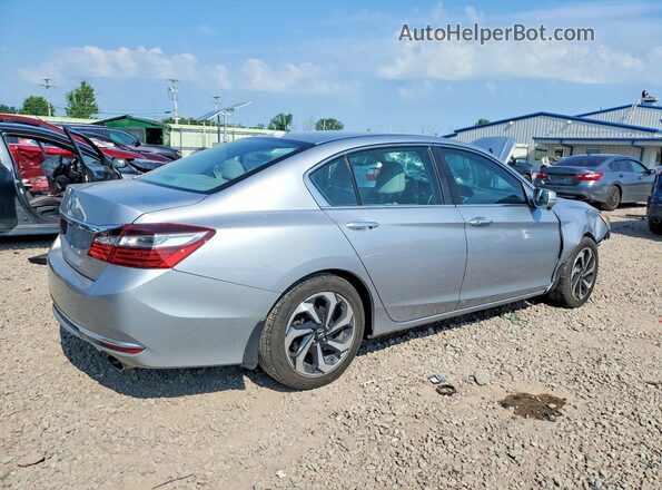 1HGCR2F84HA015037 2017 HONDA ACCORD Silver Tył prawy