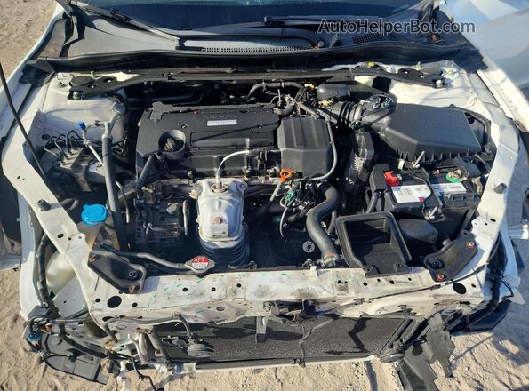 1HGCR2F9XHA006979 2017 HONDA ACCORD White Widok wnętrza z tyłu